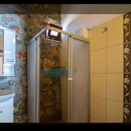 Pitzer 2 Villa *