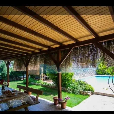 Pitzer 2 Villa